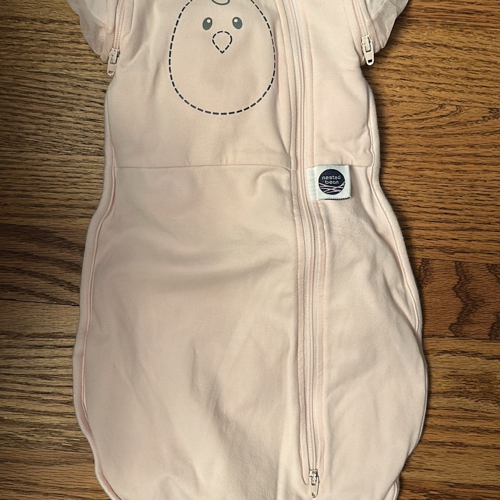 Nested Bean light pink newborn